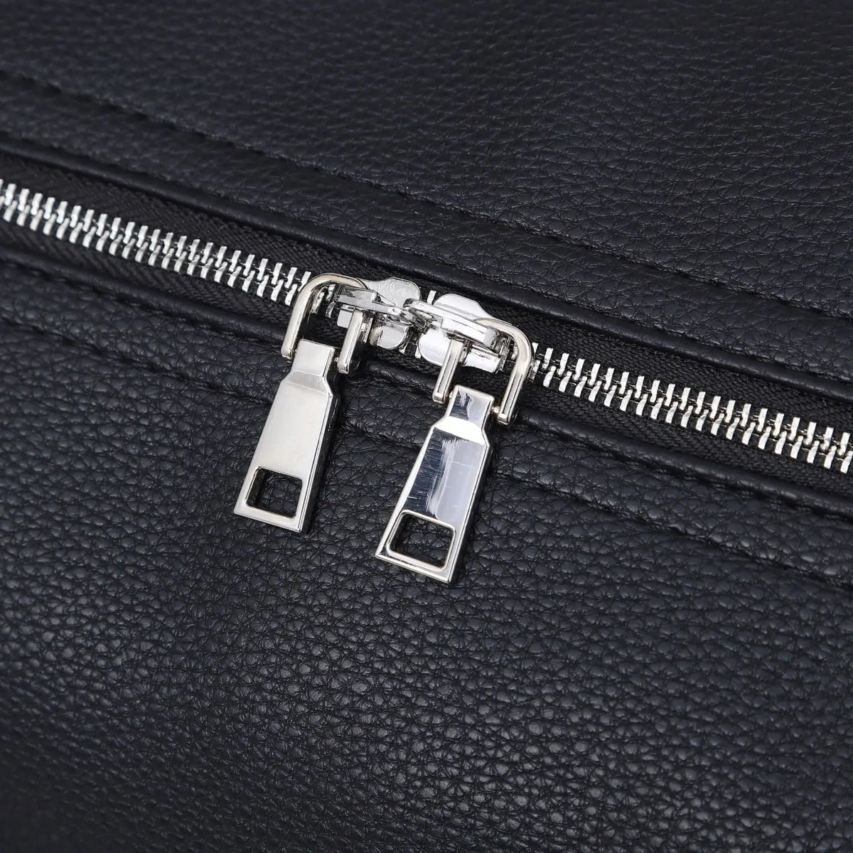 Nomado Reisetasche